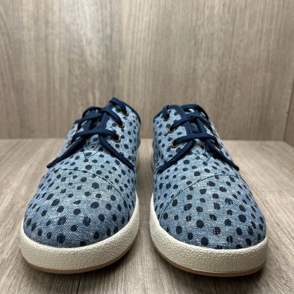 Toms Paseo Sneakers Youth Sz 6 Lace Up Flat Cornflower Slub Chambray Broken Dots - Picture 4 of 11